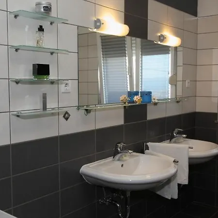 Toma Apartment